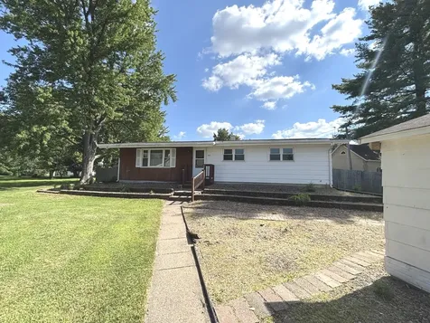 5310 12TH Avenue Moline IL 61265