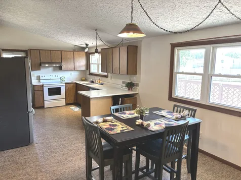 5310 12TH Avenue Moline IL 61265