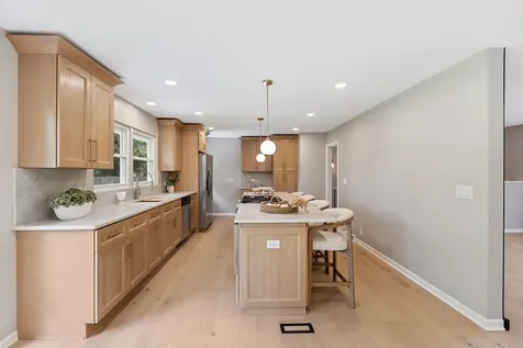 624 Willow Lane Geneva IL 60134