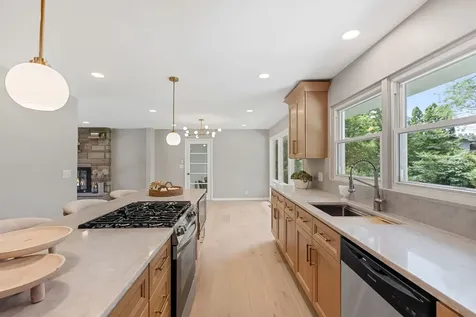 624 Willow Lane Geneva IL 60134
