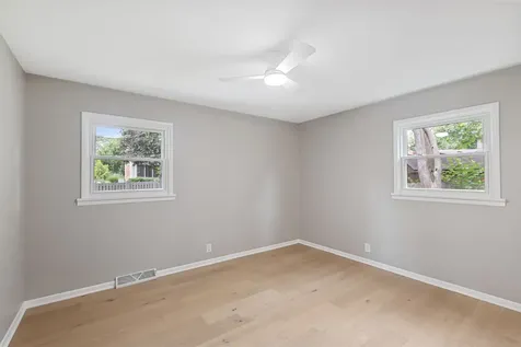 624 Willow Lane Geneva IL 60134