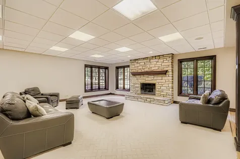 4N675 Old Farm Road St. Charles IL 60175
