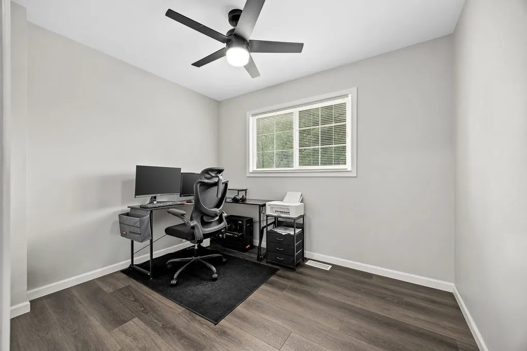 148 Bedford Road Bolingbrook IL 60440