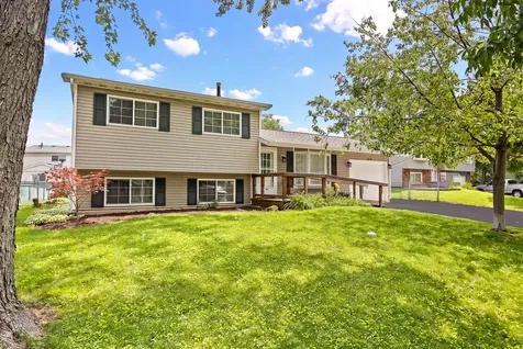 148 Bedford Road Bolingbrook IL 60440
