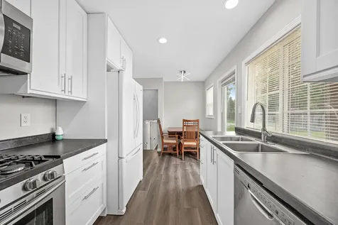148 Bedford Road Bolingbrook IL 60440