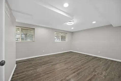 148 Bedford Road Bolingbrook IL 60440