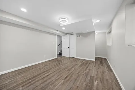 148 Bedford Road Bolingbrook IL 60440