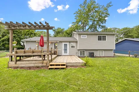 148 Bedford Road Bolingbrook IL 60440