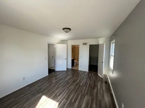 502 Powers Court Yorkville IL 60560
