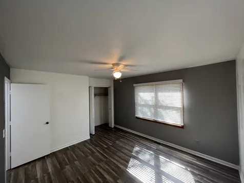 502 Powers Court Yorkville IL 60560