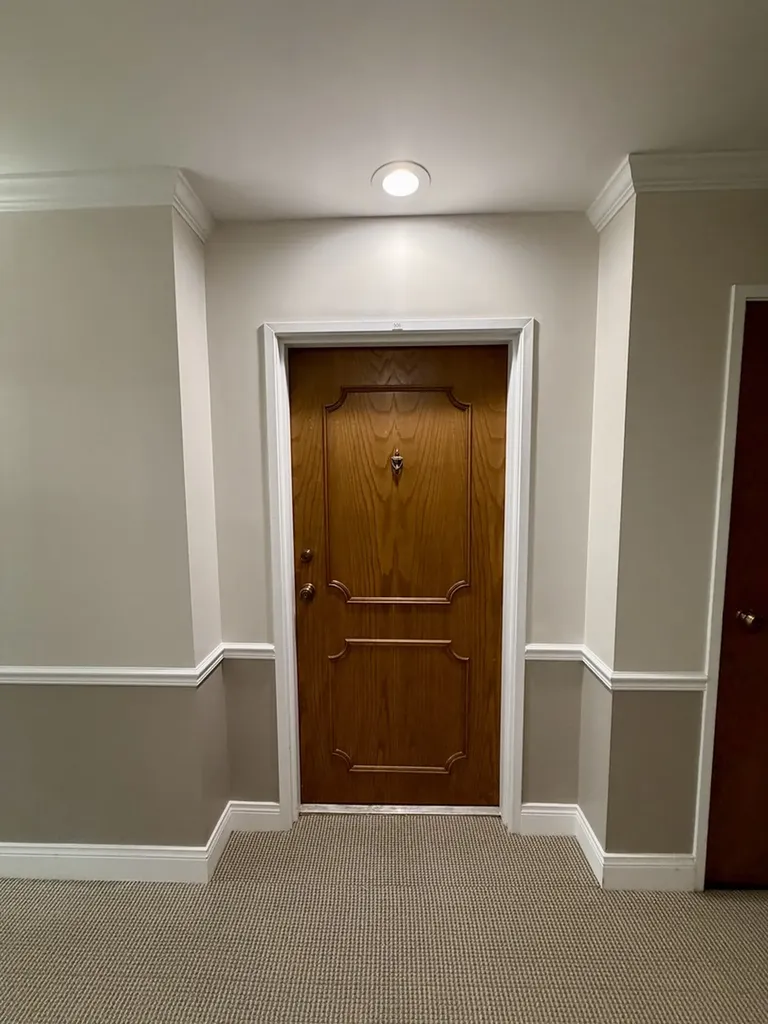 501 Lake Hinsdale Drive Willowbrook IL 60527