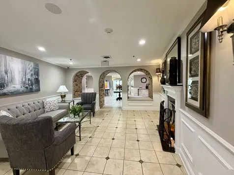 501 Lake Hinsdale Drive Willowbrook IL 60527