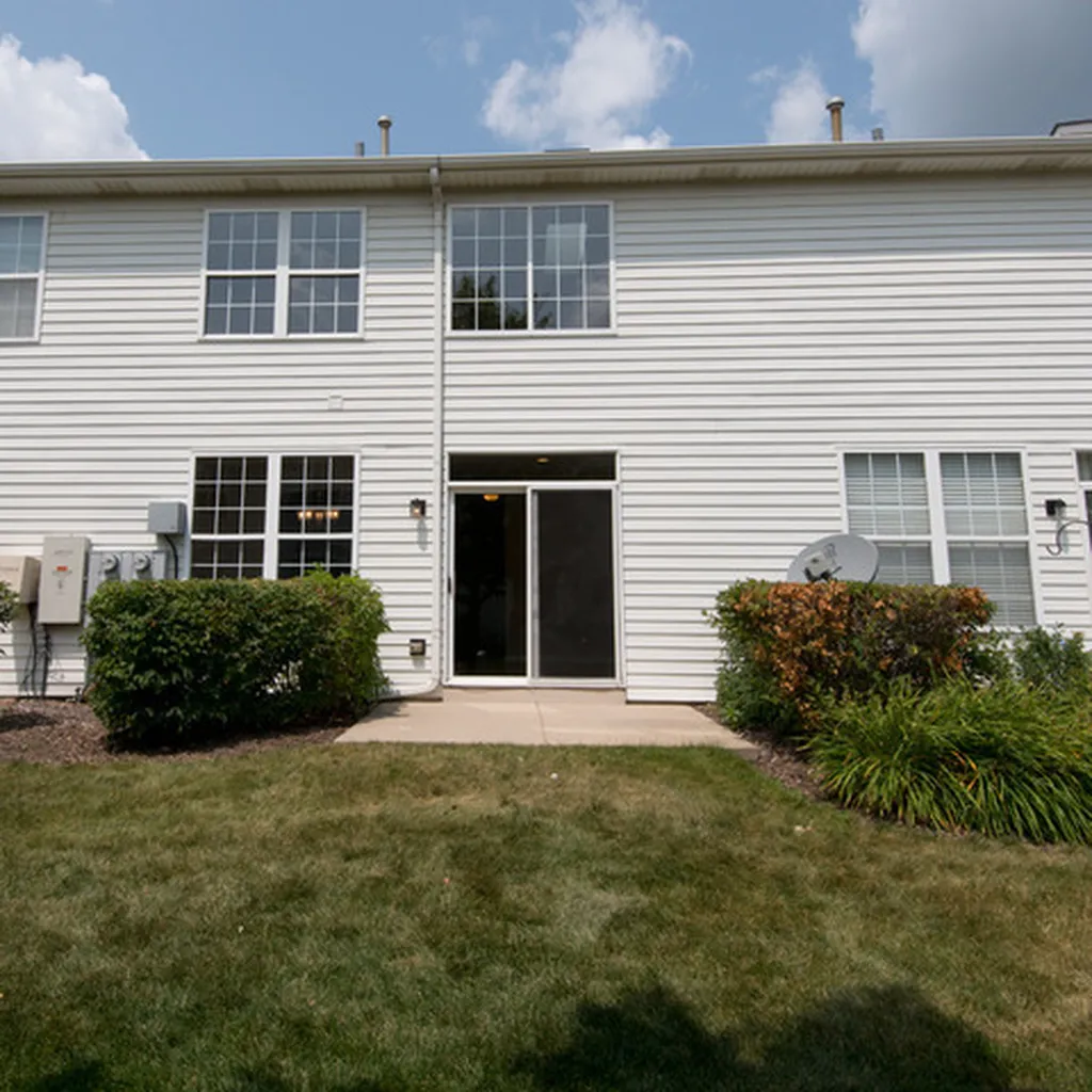 2927 White Thorn Circle Naperville IL 60564