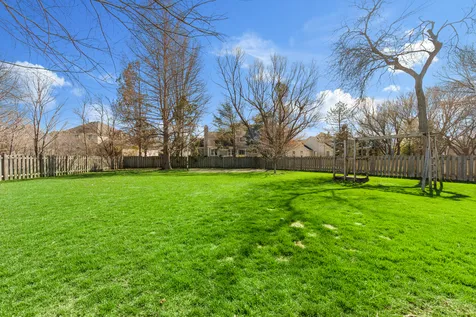 155 Chapel Oaks Drive Buffalo Grove IL 60089