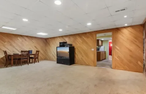 117 Kent Avenue Wauconda IL 60084