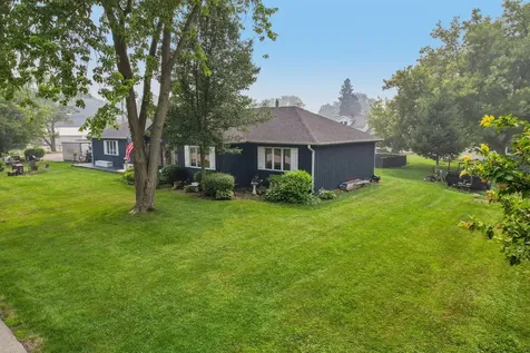 117 Kent Avenue Wauconda IL 60084