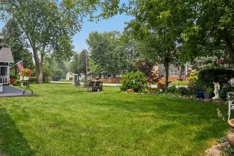 117 Kent Avenue Wauconda IL 60084