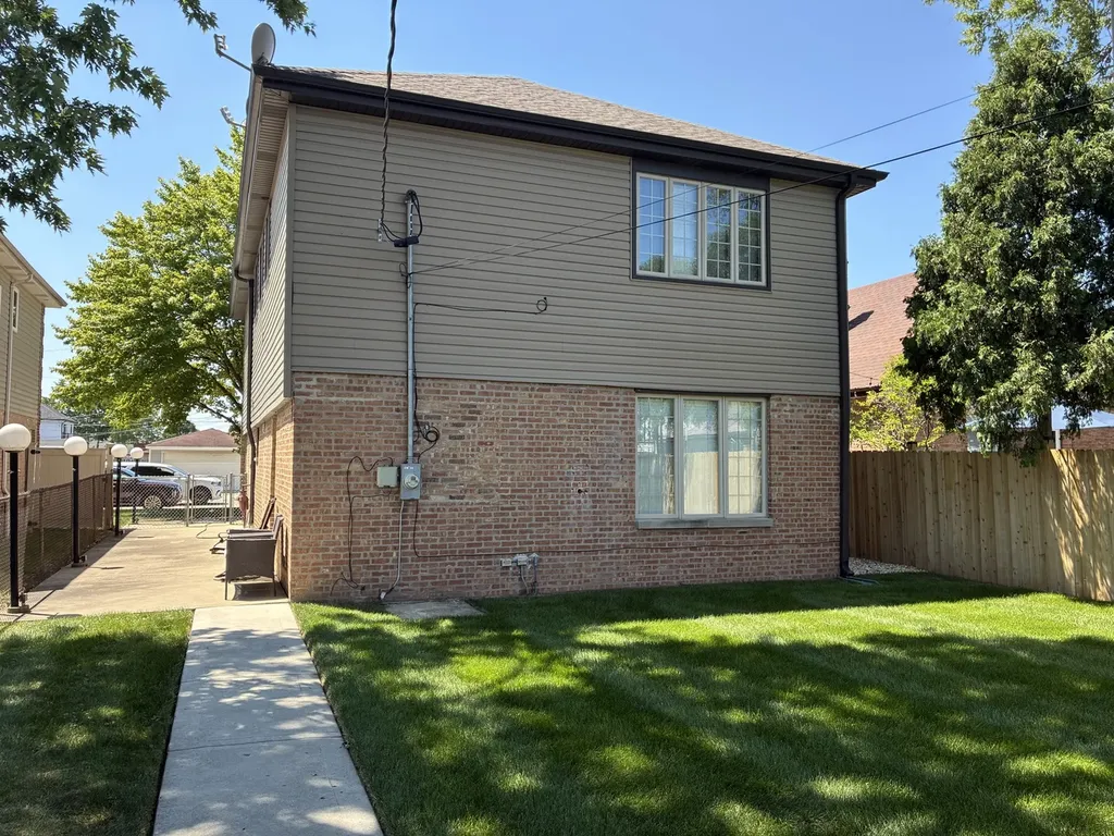6013 South Natchez Avenue Chicago IL 60638