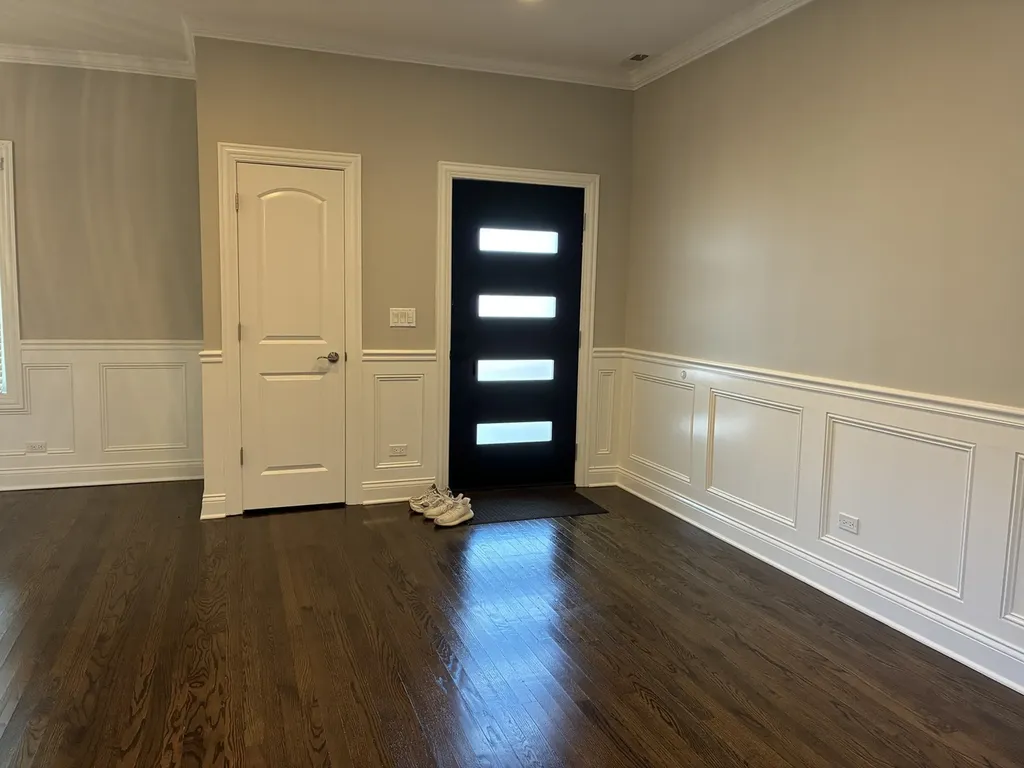6013 South Natchez Avenue Chicago IL 60638