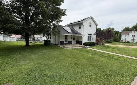 409 North Barber Avenue Polo IL 61064