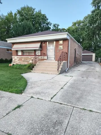 14415 South Saginaw Avenue S Burnham IL 60633