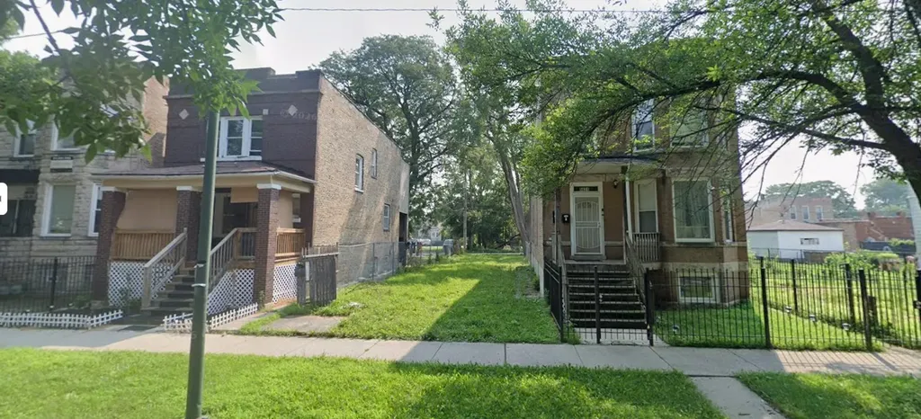 5629 South Elizabeth Street Chicago IL 60636