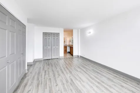 33 North Main Street Lombard IL 60148