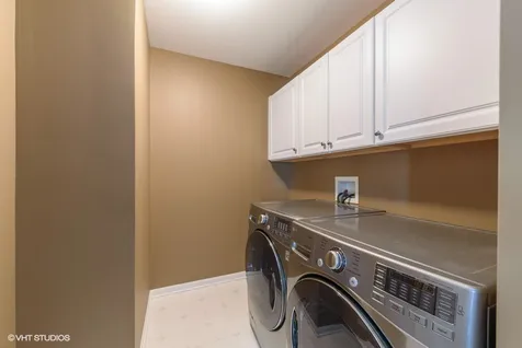 2716 North Greenwood Avenue Arlington Heights IL 60004