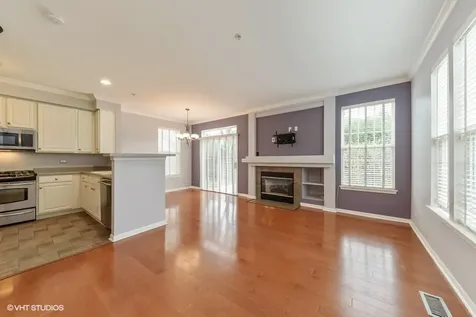 2716 North Greenwood Avenue Arlington Heights IL 60004
