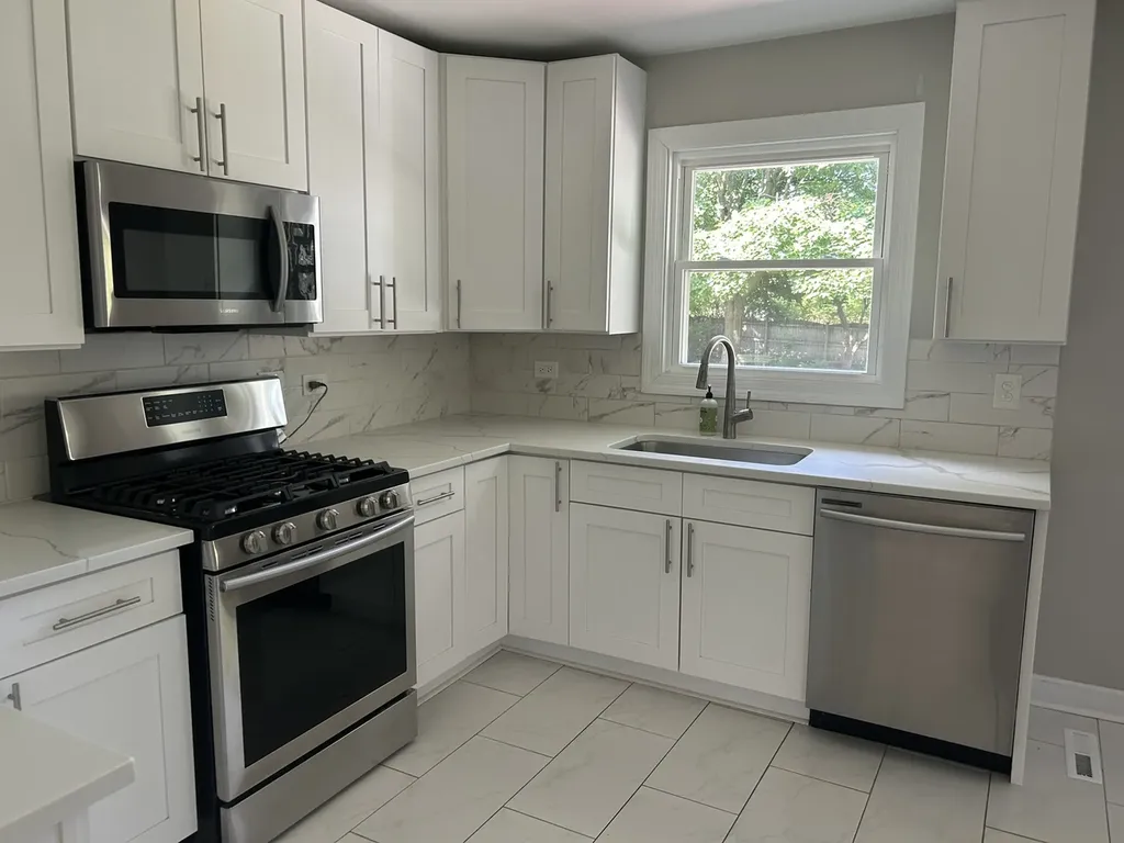 3940 Forest Avenue Downers Grove IL 60515
