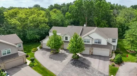 8043 Sierra Woods Lane Carpentersville IL 60110