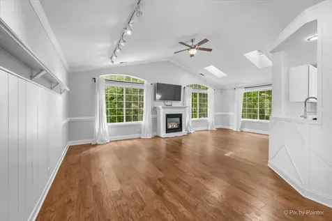 8043 Sierra Woods Lane Carpentersville IL 60110