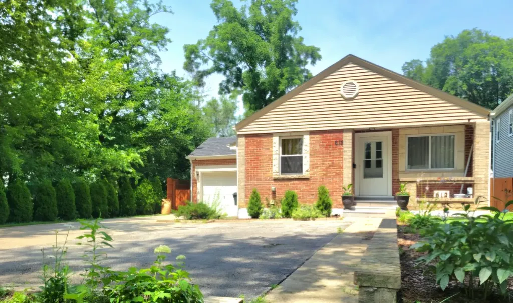 612 East Palatine Road Palatine IL 60074