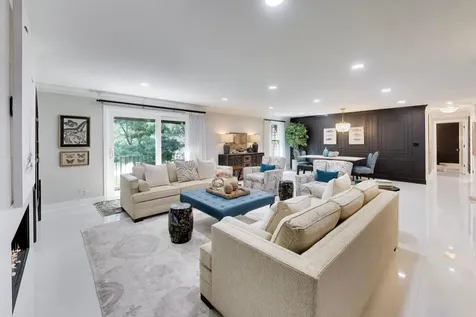 1230 Park Avenue W Highland Park IL 60035
