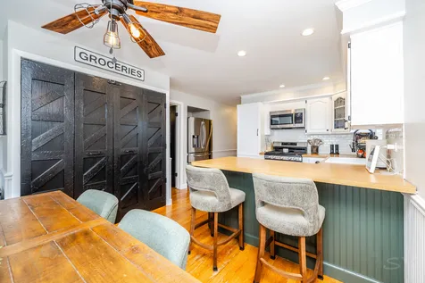11342 South Drake Avenue Chicago IL 60655