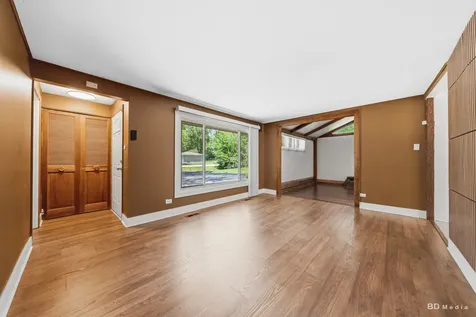 18055 Thomas Lane Country Club Hills IL 60478