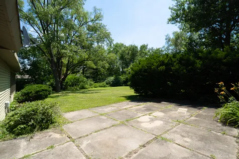 18055 Thomas Lane Country Club Hills IL 60478