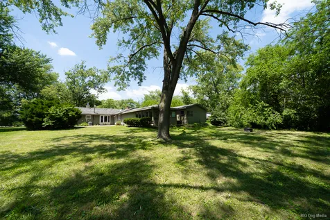 18055 Thomas Lane Country Club Hills IL 60478