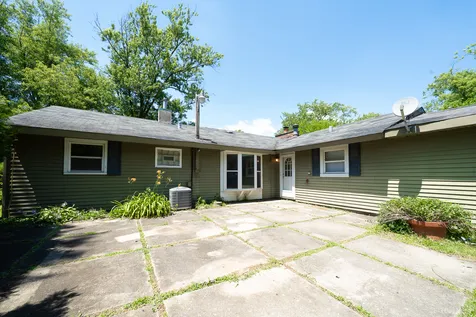 18055 Thomas Lane Country Club Hills IL 60478