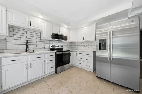 18055 Thomas Lane Country Club Hills IL 60478
