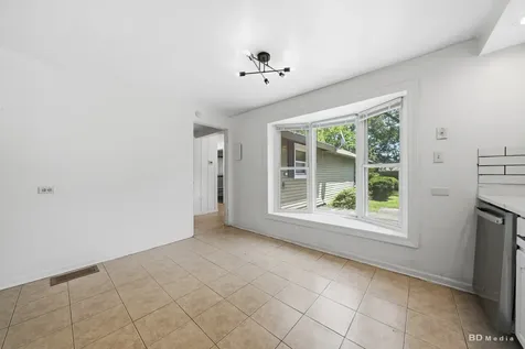 18055 Thomas Lane Country Club Hills IL 60478