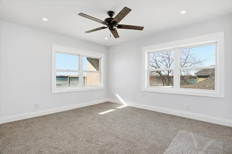 297 East Lakeview Avenue Round Lake Beach IL 60073
