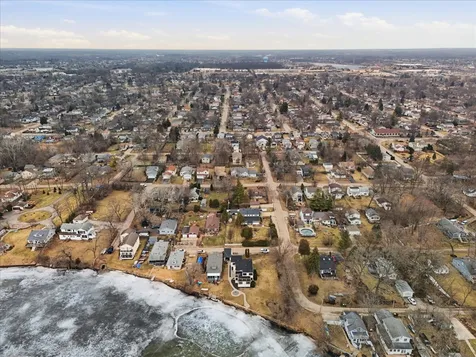 297 East Lakeview Avenue Round Lake Beach IL 60073