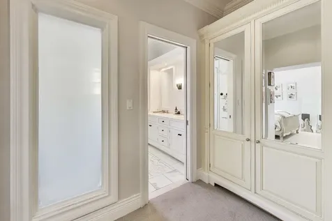 2112 West Cortland Street Chicago IL 60647