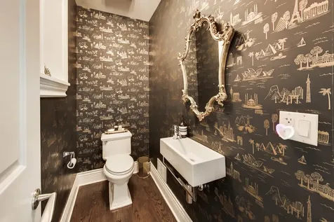 2112 West Cortland Street Chicago IL 60647
