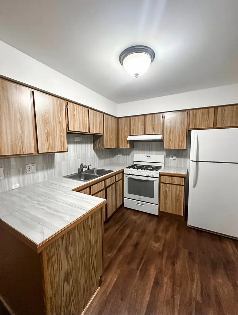 4627 Eberly Avenue Brookfield IL 60513