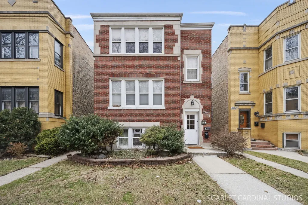 1928 Grove Avenue Berwyn IL 60402