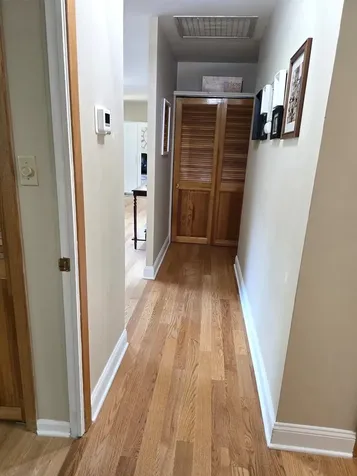 1909 West 56th Street La Grange Highlands IL 60525