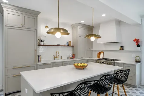 1907 West Berwyn Avenue Chicago IL 60640