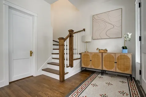 1907 West Berwyn Avenue Chicago IL 60640